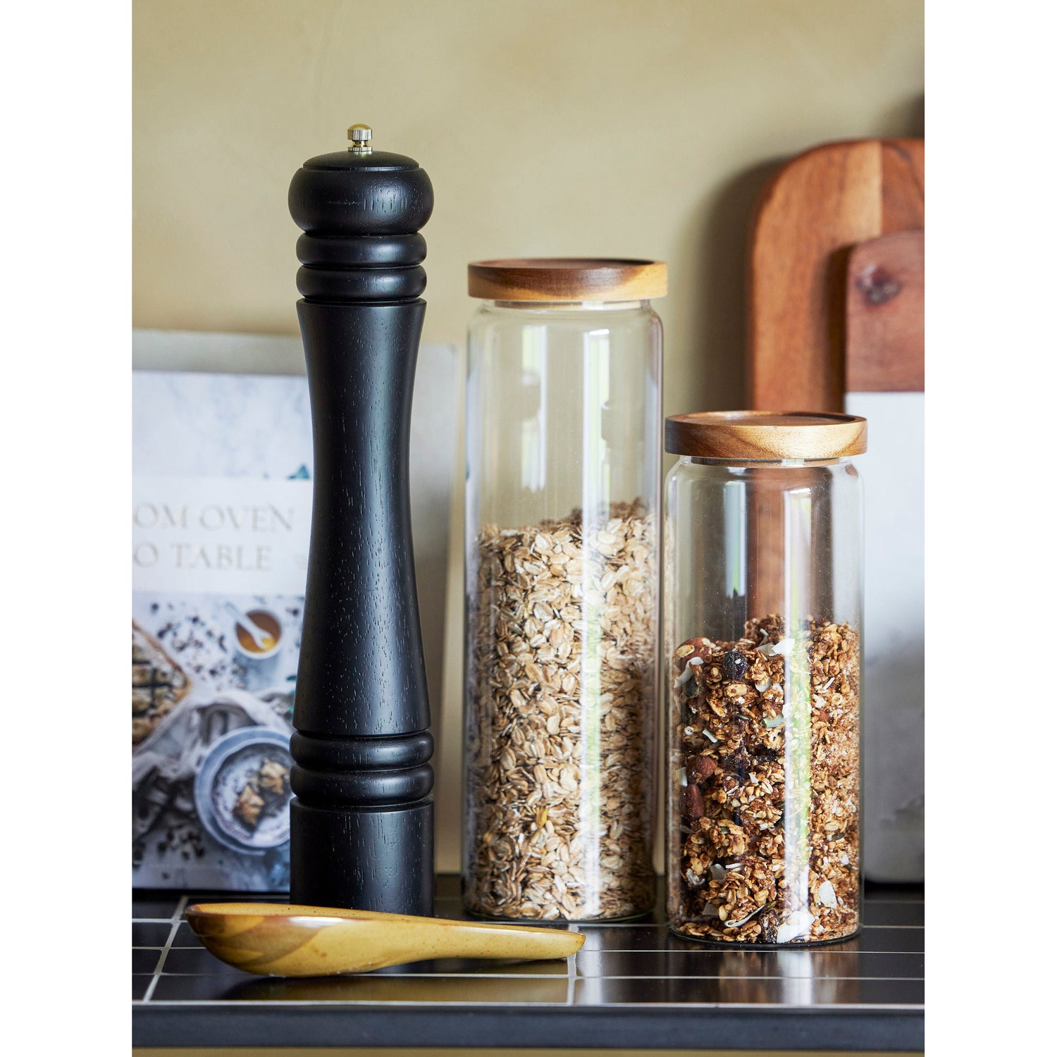 Bloomingville Aronas Pepper Mill, Sort, Gummitræ - Bloomingville - DesignGaragen.dk