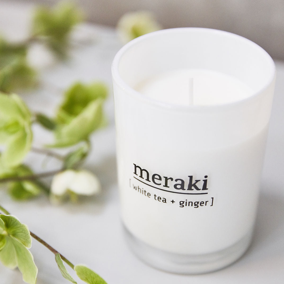 Meraki Meraki Duftlys, White tea &amp; ginger - DesignGaragen.dk.